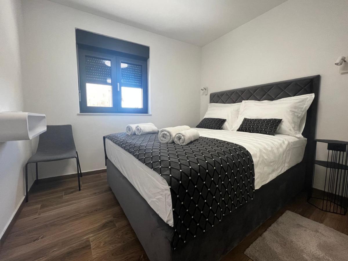 White Pearl Apartments - New Grebaštica 外观 照片