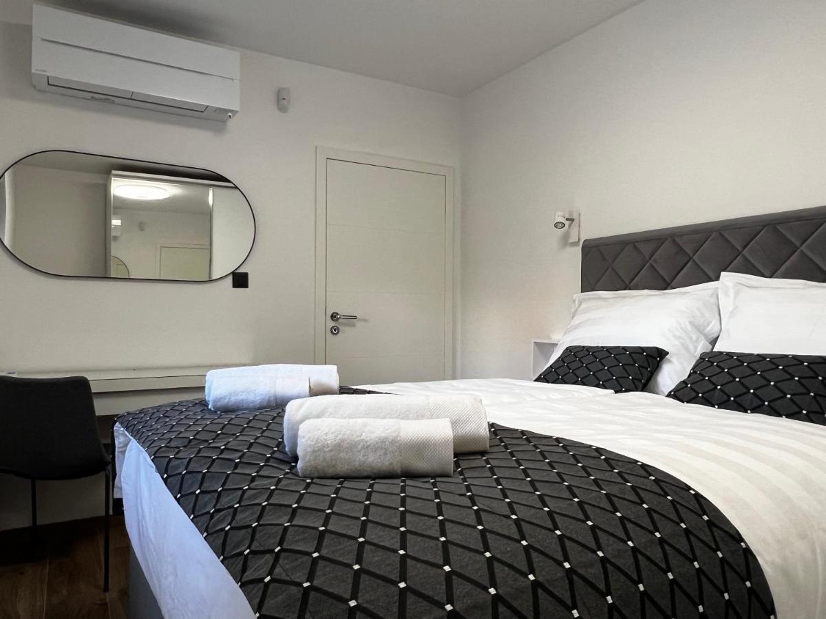 White Pearl Apartments - New Grebaštica 外观 照片